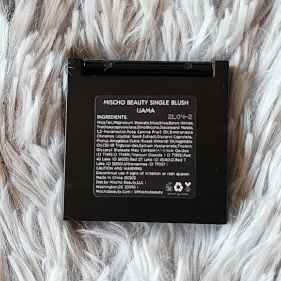 😍MISCHO BEAUTY Blush - Picture 5 of 9